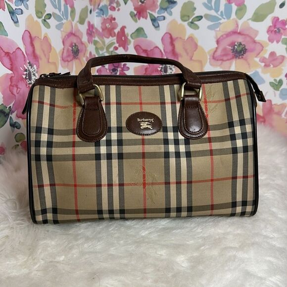 💯Authentic Burberrys Boston Handbag🍀 - Picture 6 of 17